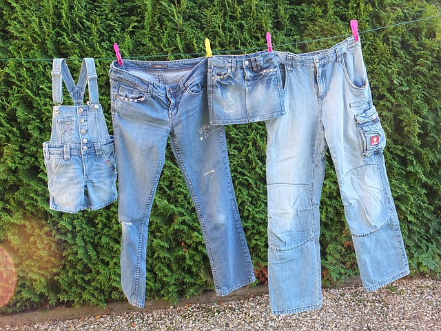 jeans